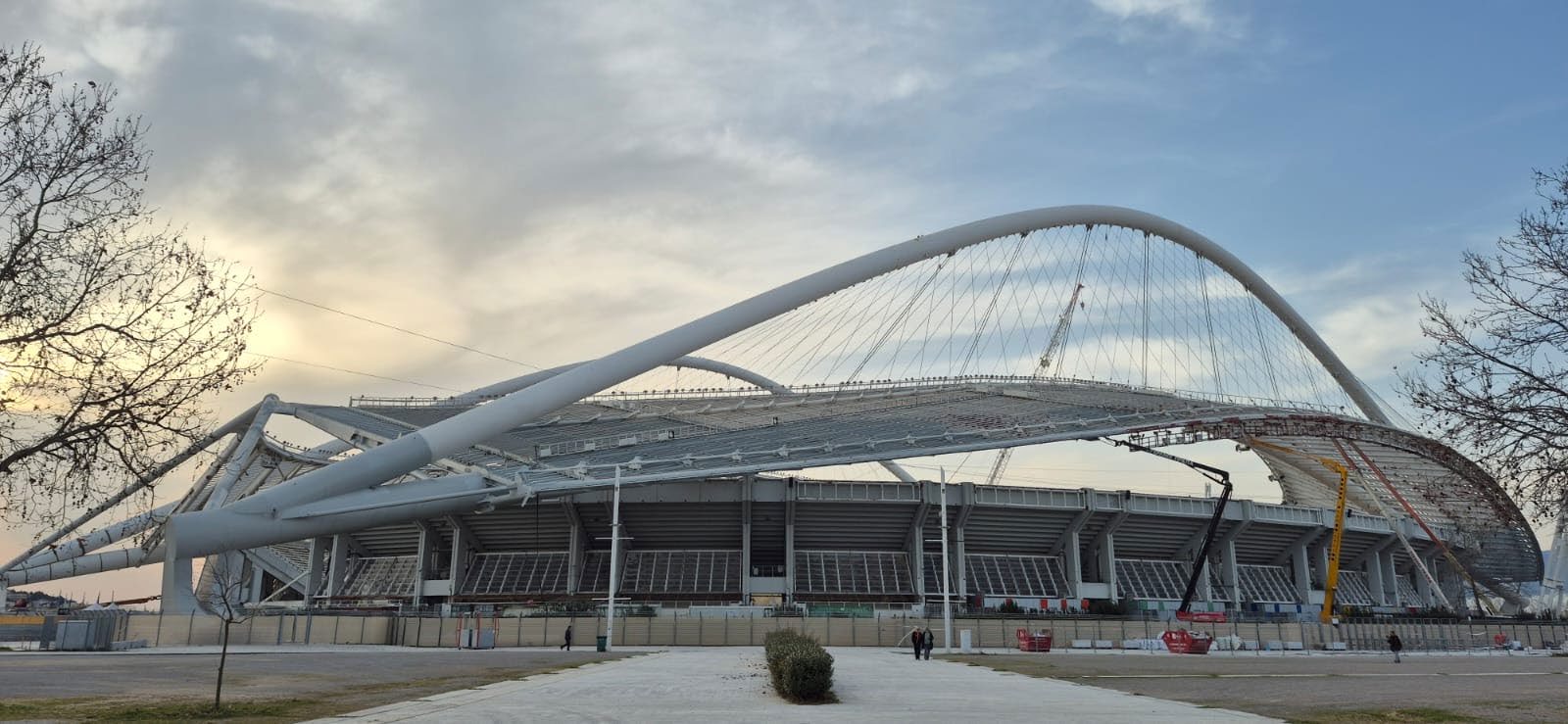Second coat of Noxyde Plus in RAL 9010 white over the Athens Olympic Stadium arches